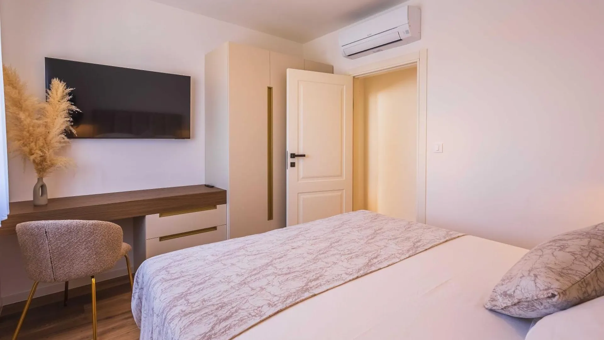 Villa Navis Kras Croatia