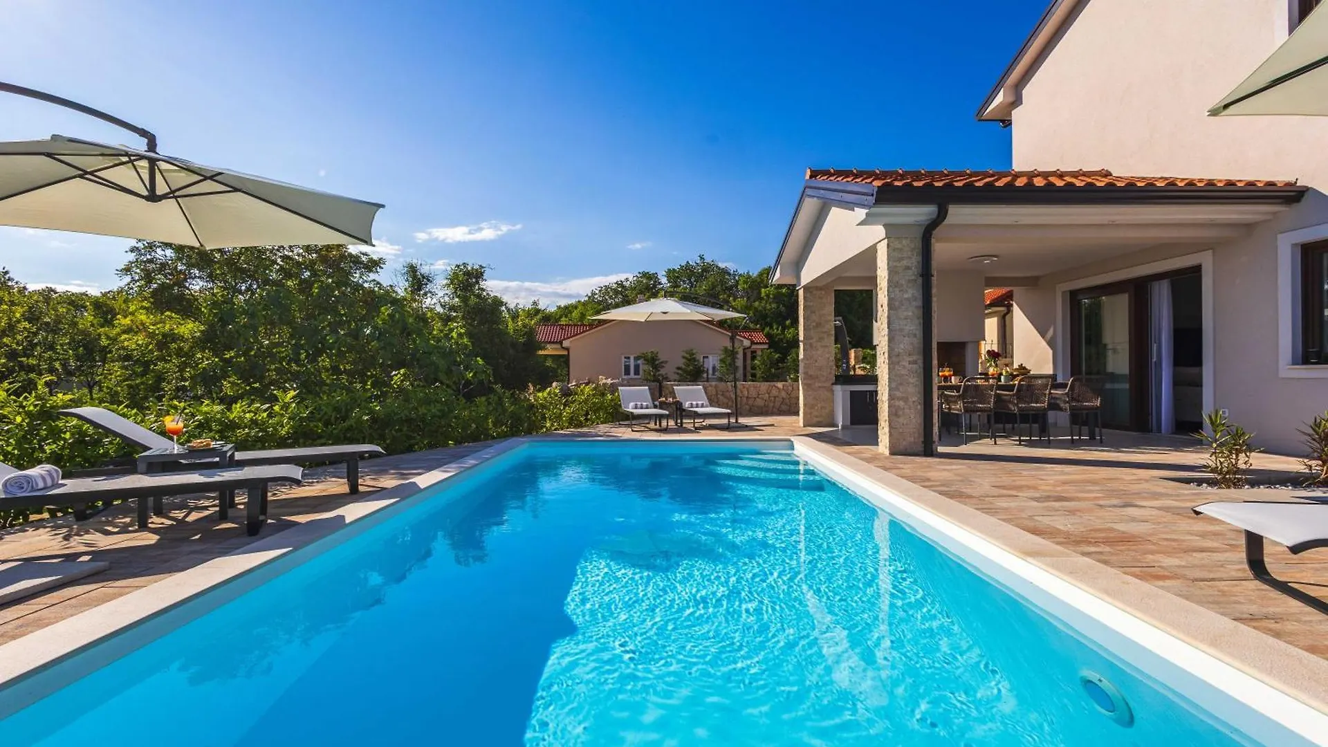 Villa Navis Kras 0*,  Croatia